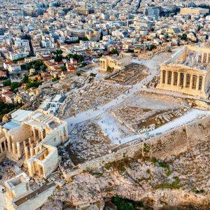 Ακρόπολη Αθηνών – Προγράμματα ΕΣΠΑ ΠεΠ Αττικής 2025 για μικρές επιχειρήσεις